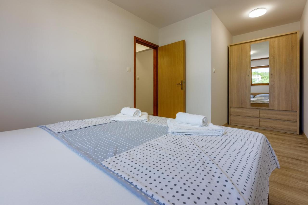 House View Apartment Novi Vinodolski Luaran gambar