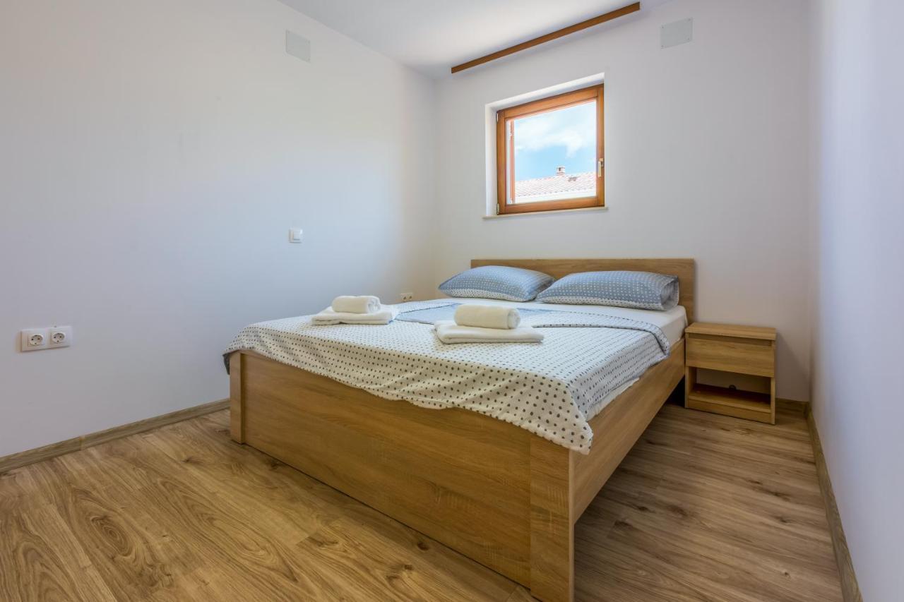 House View Apartment Novi Vinodolski Luaran gambar