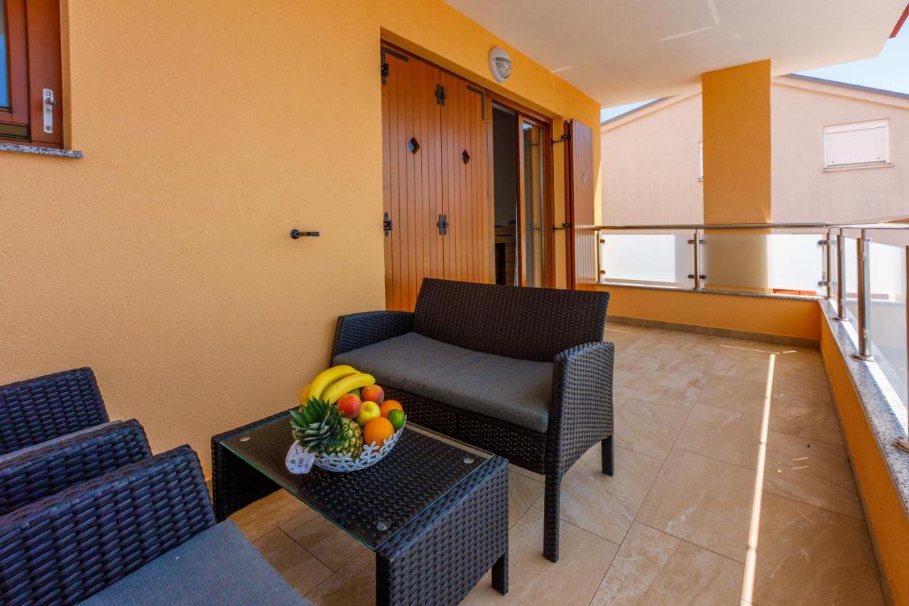 House View Apartment Novi Vinodolski Luaran gambar
