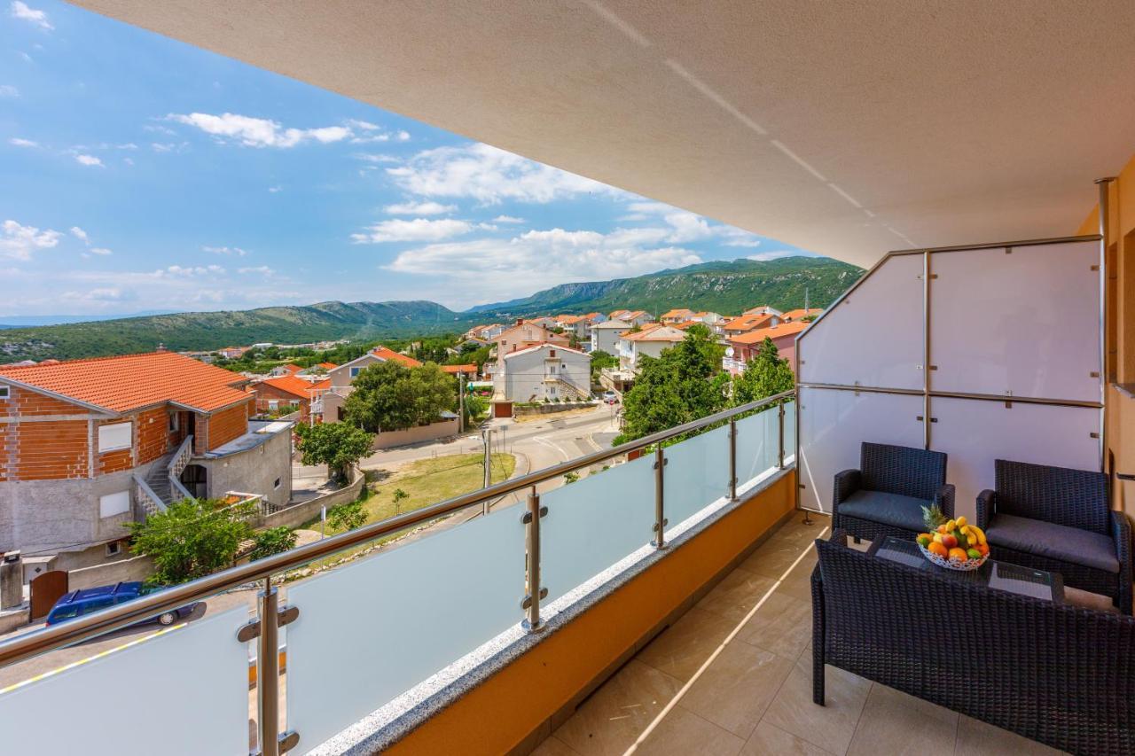 House View Apartment Novi Vinodolski Luaran gambar