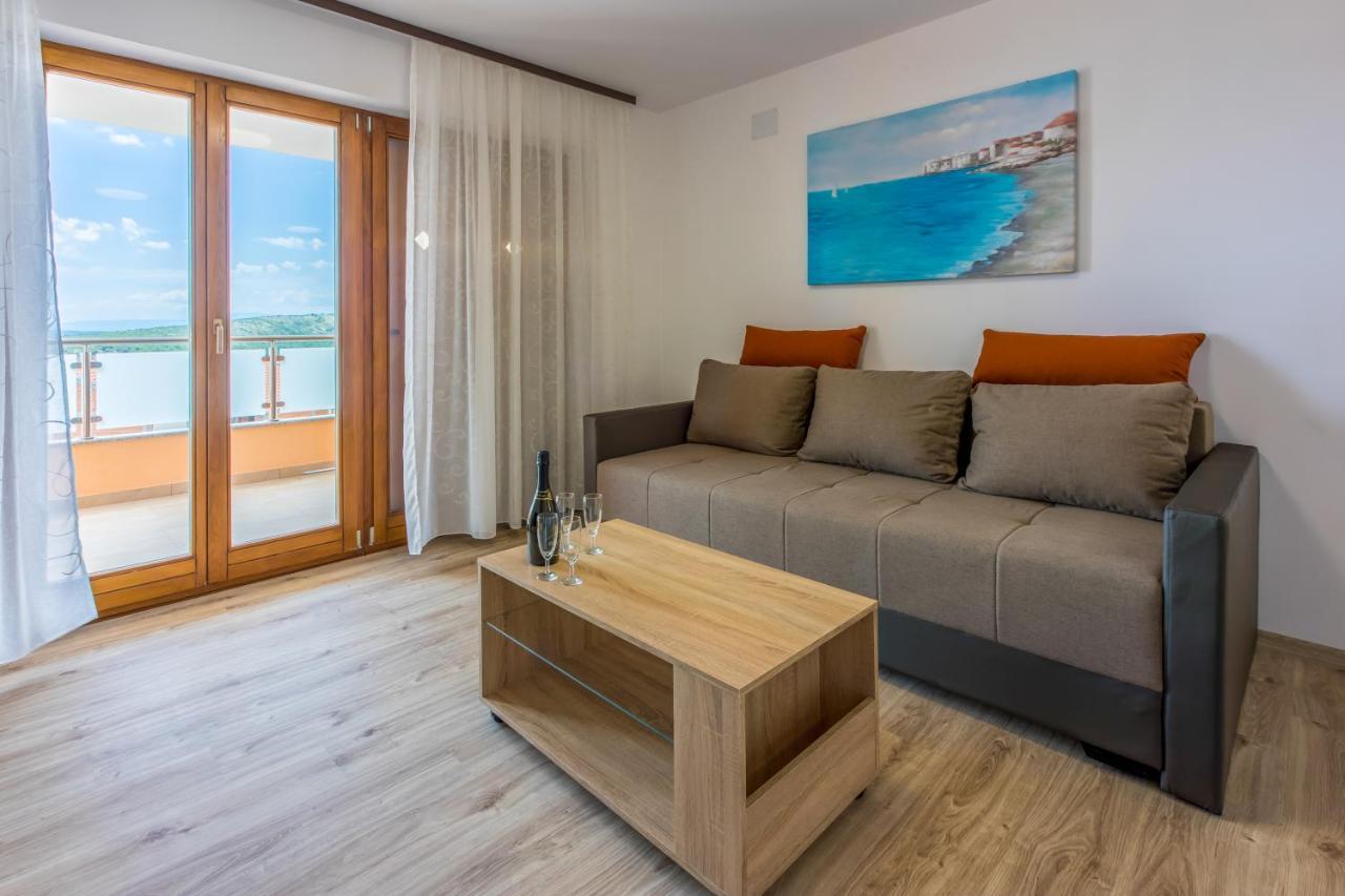 House View Apartment Novi Vinodolski Luaran gambar