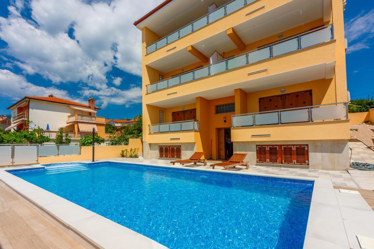 House View Apartment Novi Vinodolski Luaran gambar