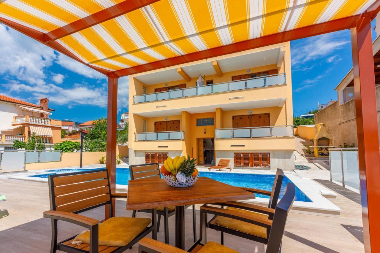 House View Apartment Novi Vinodolski Luaran gambar