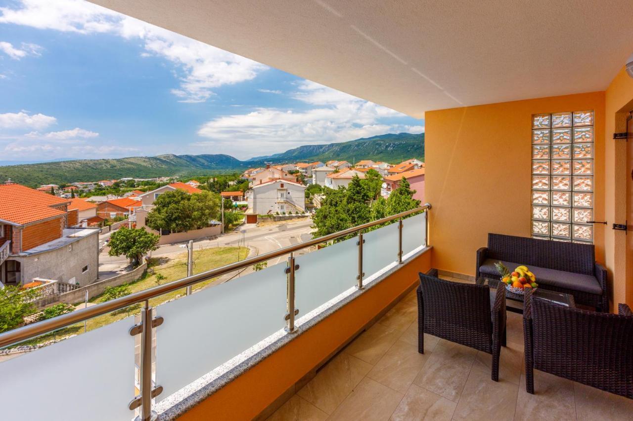 House View Apartment Novi Vinodolski Luaran gambar
